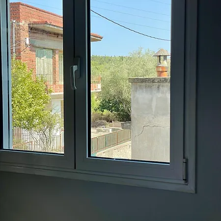 Apartamento Concrete & Pine Tessalónica